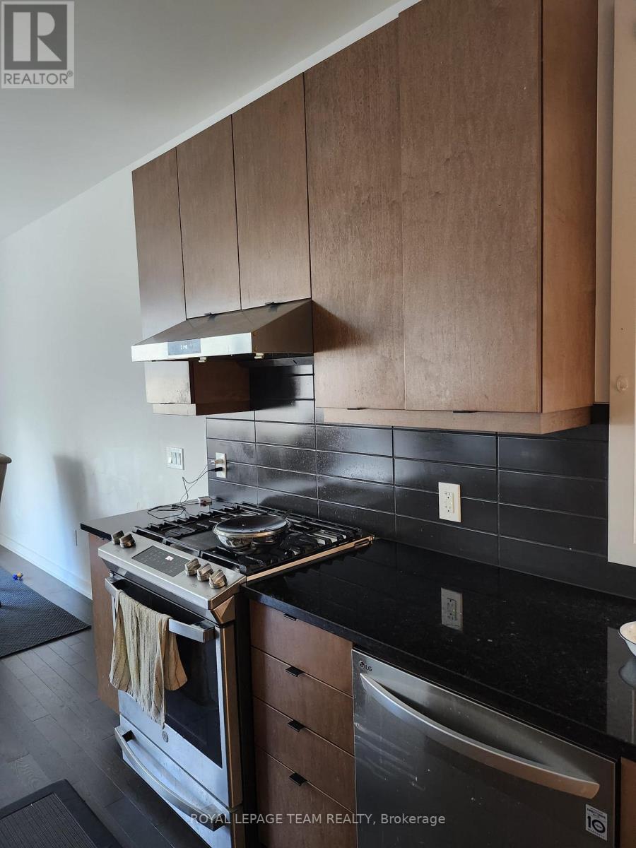 532 Tenor Ridge, Ottawa, Ontario  K4M 0P9 - Photo 9 - X12503316