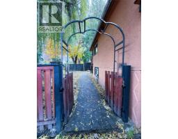 7310 51 Street NE, salmon arm, British Columbia