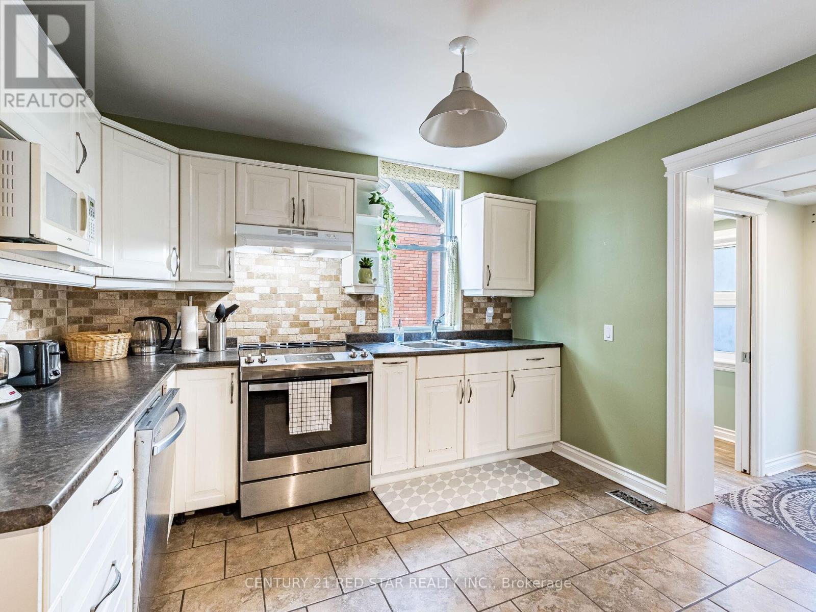 458 Dundurn Street S, Hamilton, Ontario  L8P 4L9 - Photo 17 - X12504924