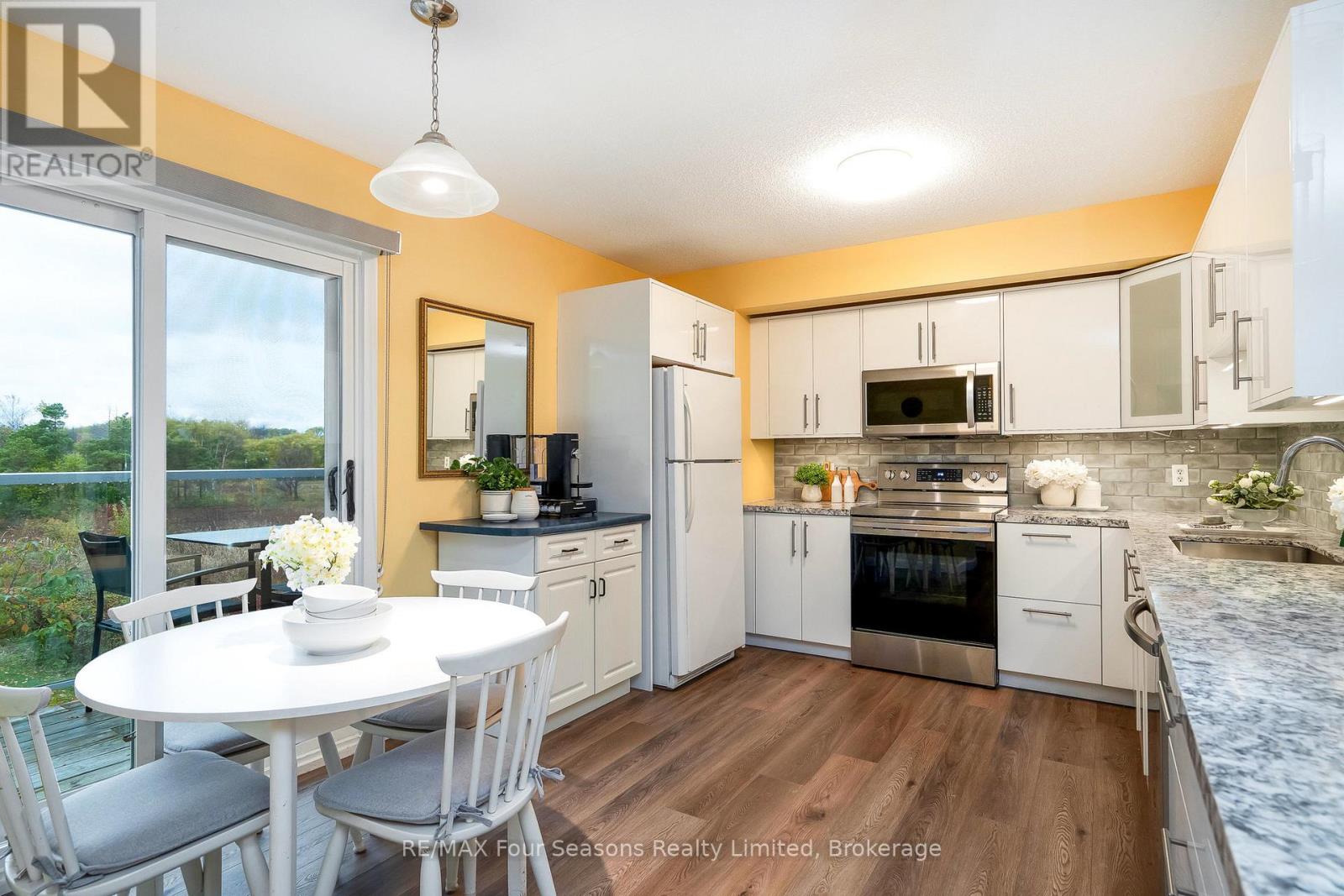 17 - 44 Trott Boulevard, Collingwood, Ontario  L9Y 5B7 - Photo 6 - S12505154