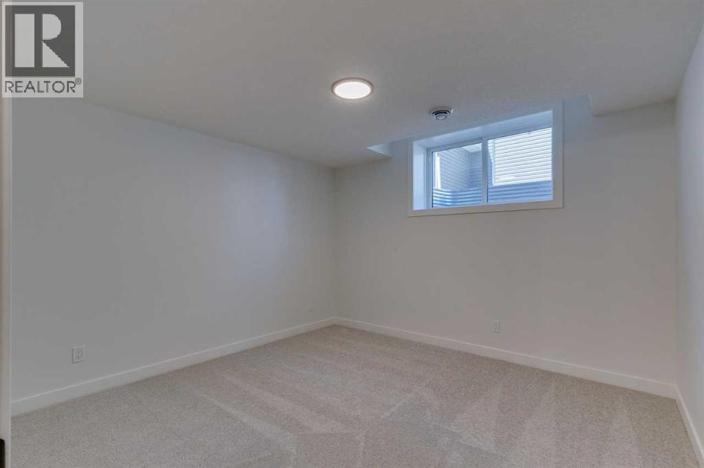 56 Dawson Wharf Mount, Chestermere, Alberta  T1X 2X5 - Photo 44 - A2264717