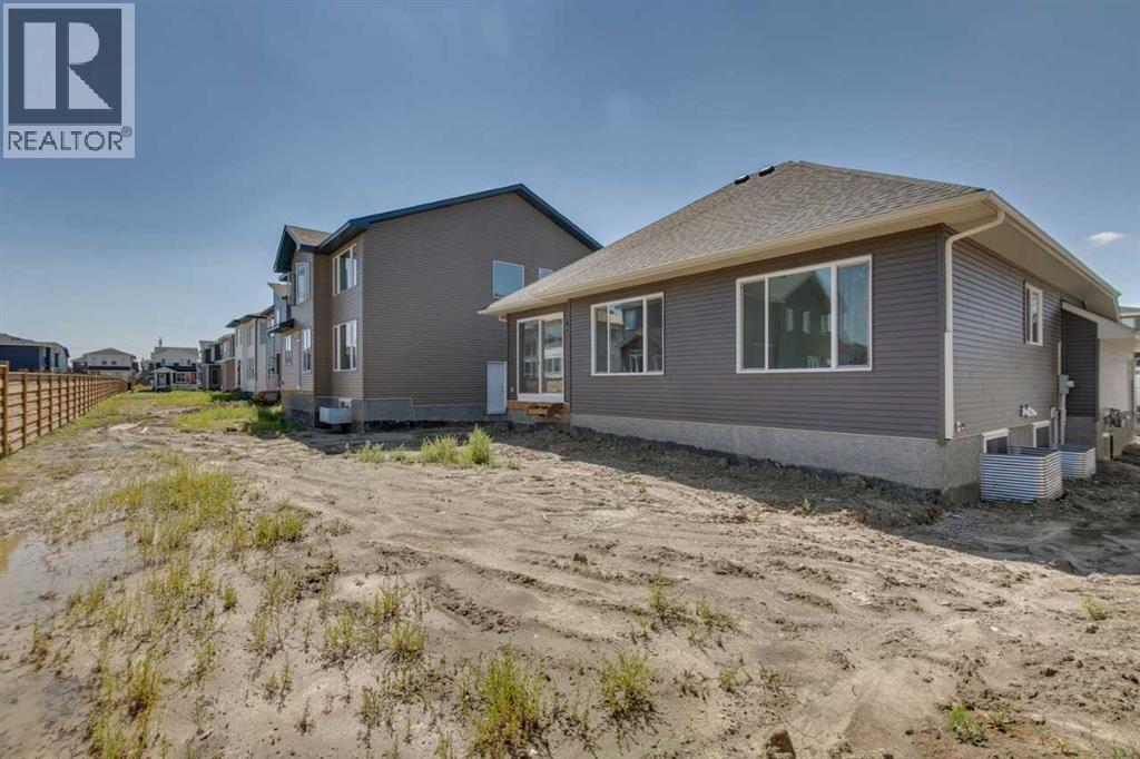 56 Dawson Wharf Mount, Chestermere, Alberta  T1X 2X5 - Photo 47 - A2264717