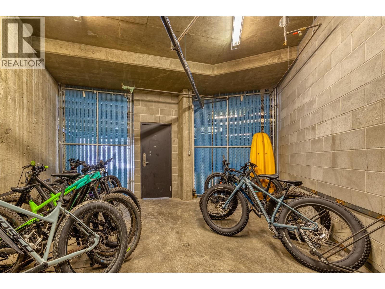 2070 Summit Drive Unit# 307, Panorama, British Columbia V0A 1T0 - Photo 27 - 10336355