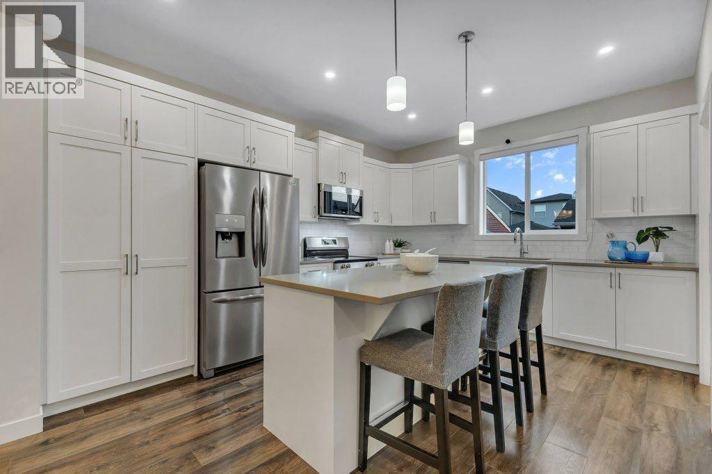 425 South Point Glen Sw, Airdrie, Alberta  T4B 4L1 - Photo 13 - A2259938