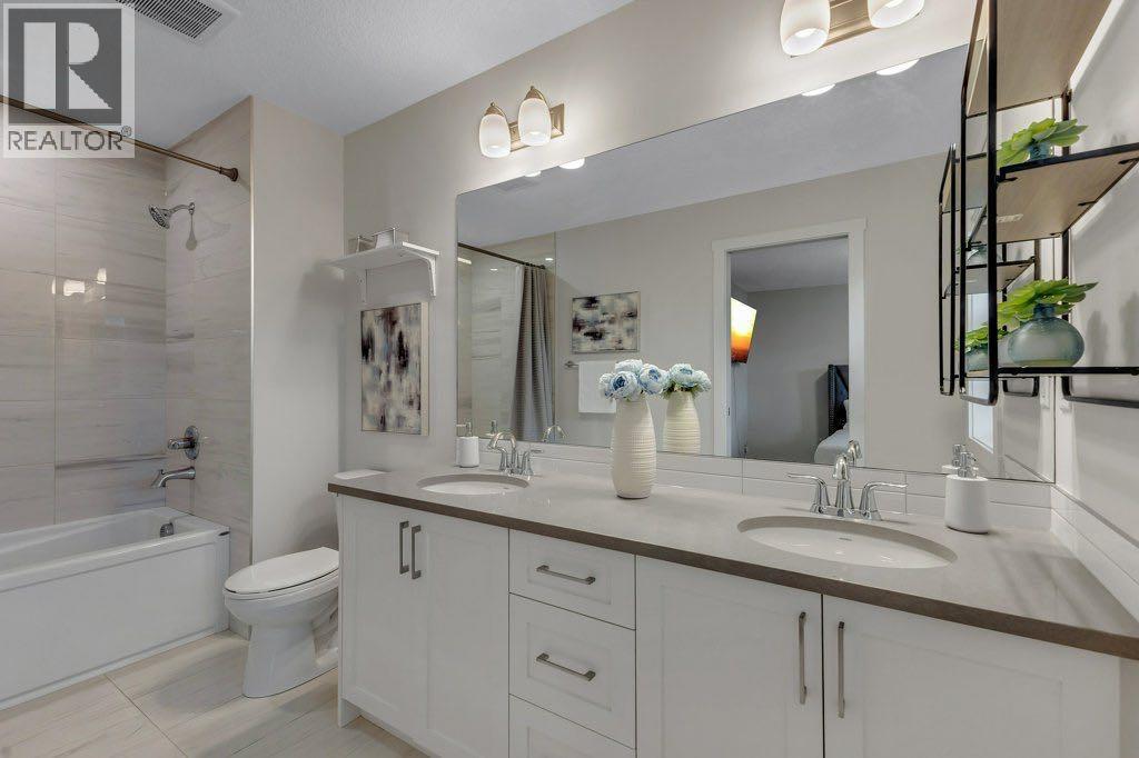 425 South Point Glen Sw, Airdrie, Alberta  T4B 4L1 - Photo 26 - A2259938