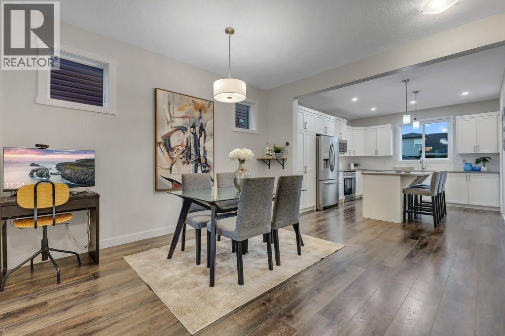 425 South Point Glen Sw, Airdrie, Alberta  T4B 4L1 - Photo 10 - A2259938