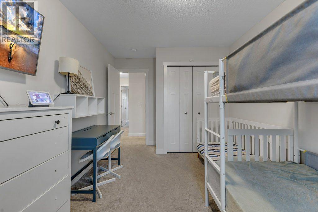 425 South Point Glen Sw, Airdrie, Alberta  T4B 4L1 - Photo 21 - A2259938