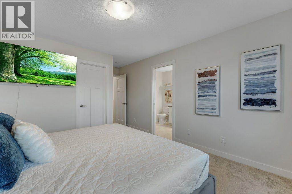 425 South Point Glen Sw, Airdrie, Alberta  T4B 4L1 - Photo 25 - A2259938