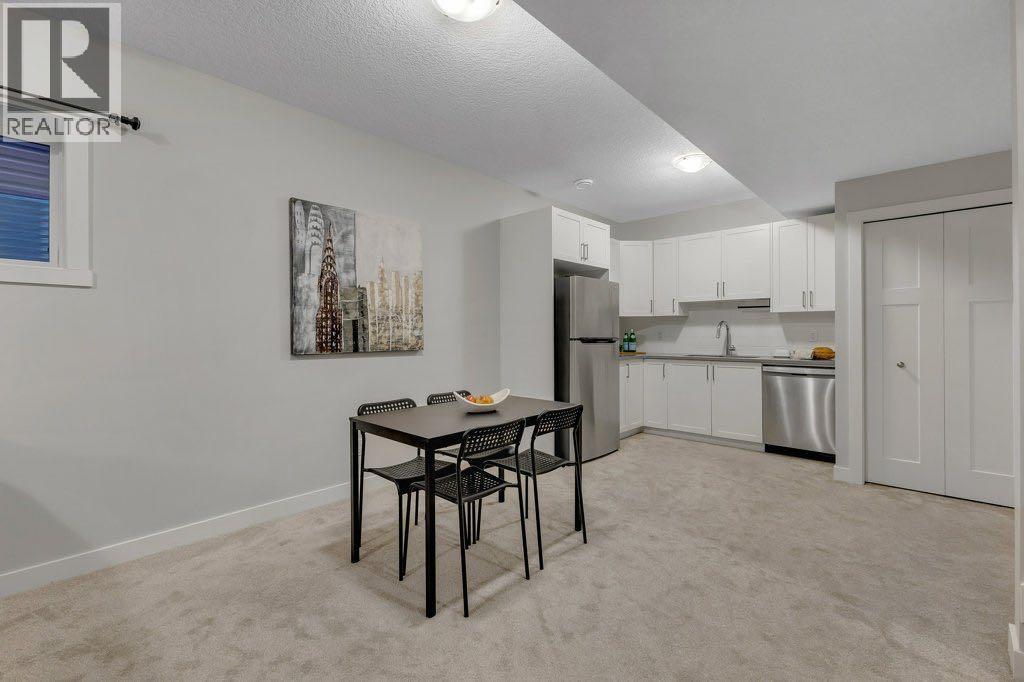 425 South Point Glen Sw, Airdrie, Alberta  T4B 4L1 - Photo 32 - A2259938