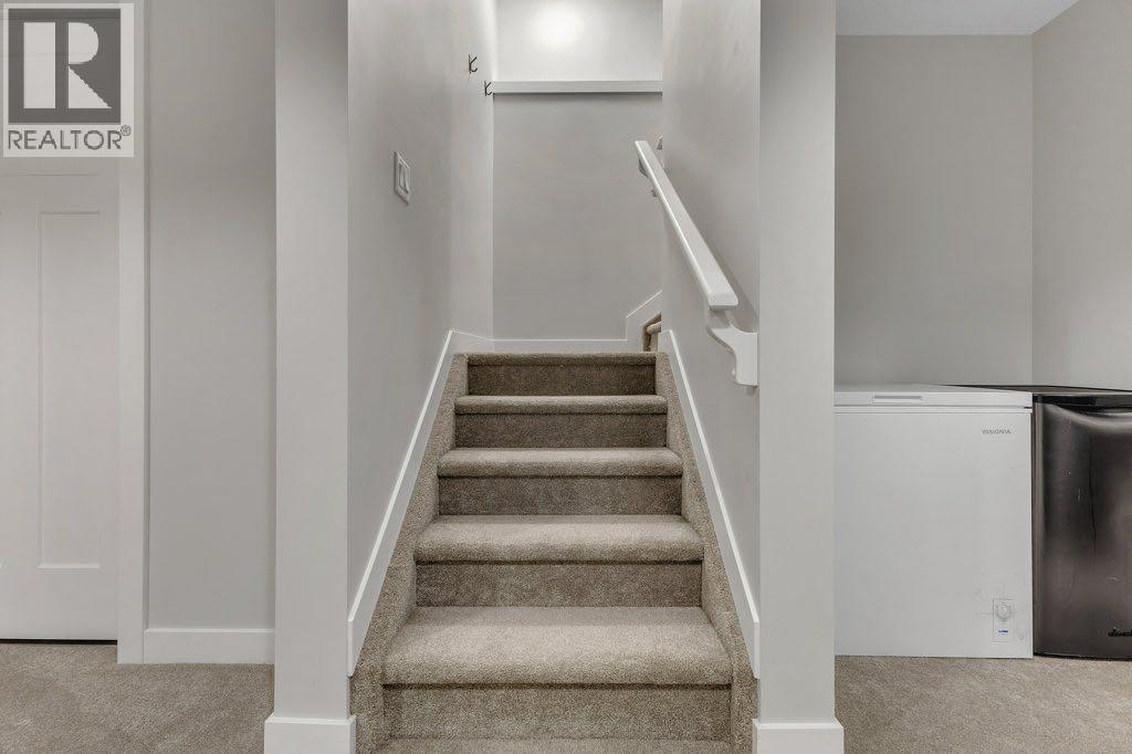 425 South Point Glen Sw, Airdrie, Alberta  T4B 4L1 - Photo 28 - A2259938