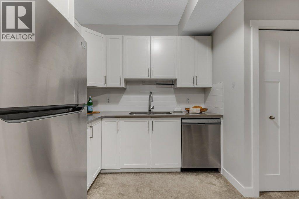 425 South Point Glen Sw, Airdrie, Alberta  T4B 4L1 - Photo 37 - A2259938