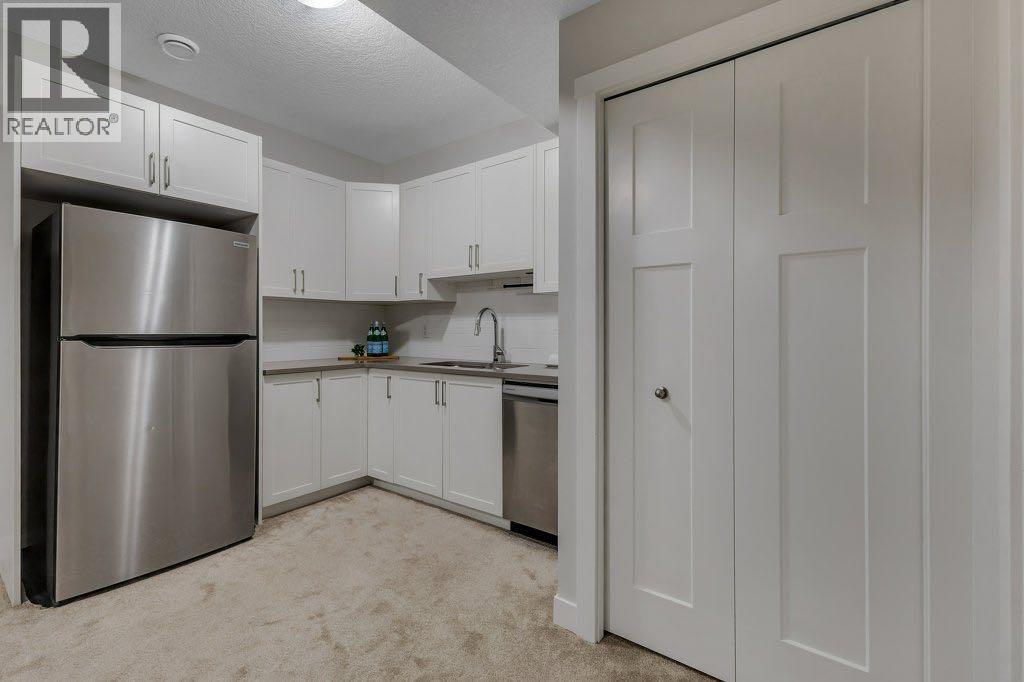 425 South Point Glen Sw, Airdrie, Alberta  T4B 4L1 - Photo 38 - A2259938