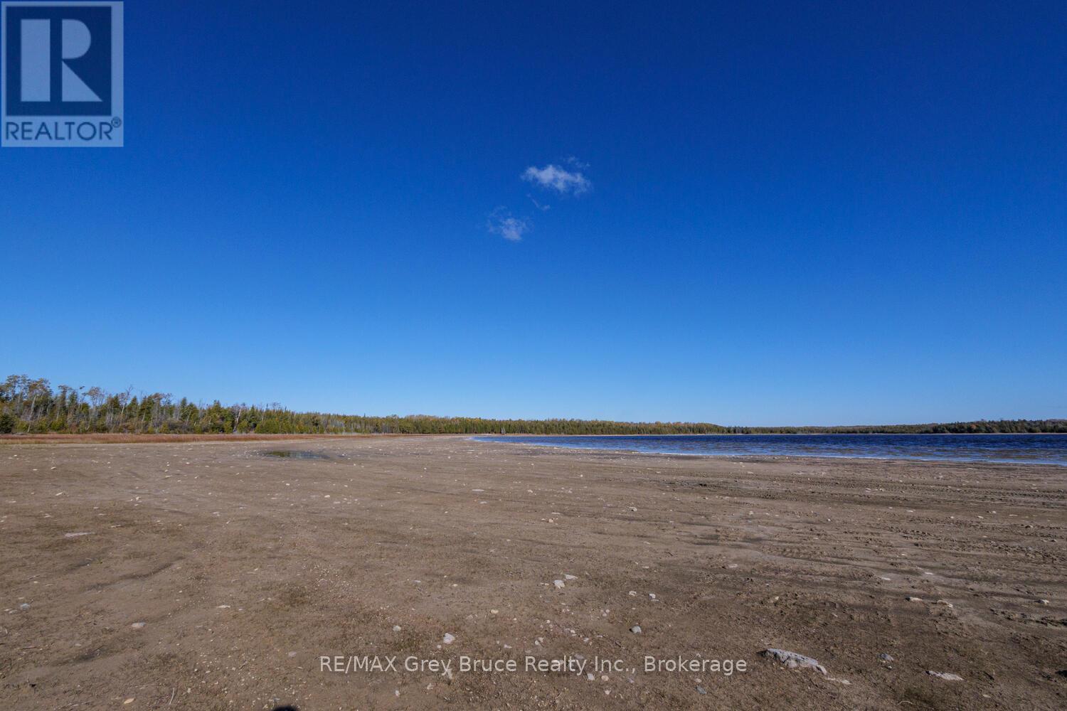 153 Mcdonough Lane, Northern Bruce Peninsula, Ontario  N0H 1Z0 - Photo 12 - X12504974