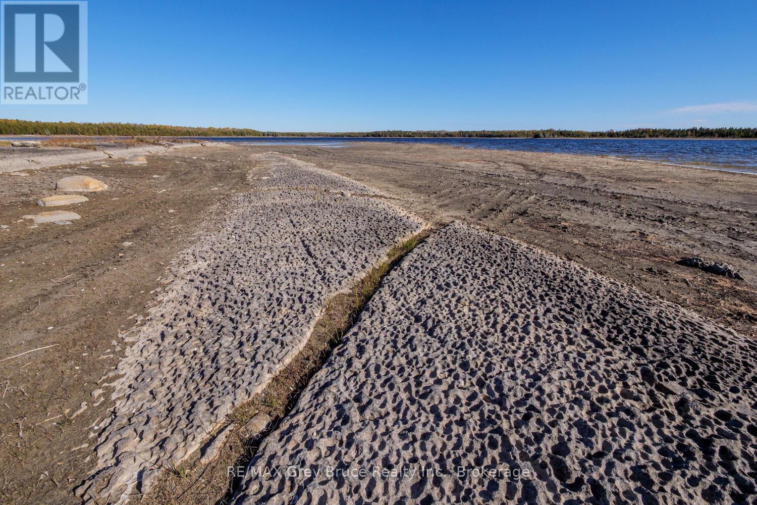 153 Mcdonough Lane, Northern Bruce Peninsula, Ontario  N0H 1Z0 - Photo 33 - X12504974