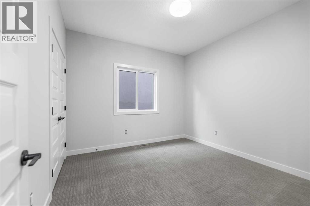 292 Savanna Drive Ne, Calgary, Alberta  T3J 5T3 - Photo 35 - A2267659