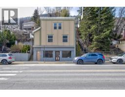 792 Rossland Avenue, Trail, British Columbia