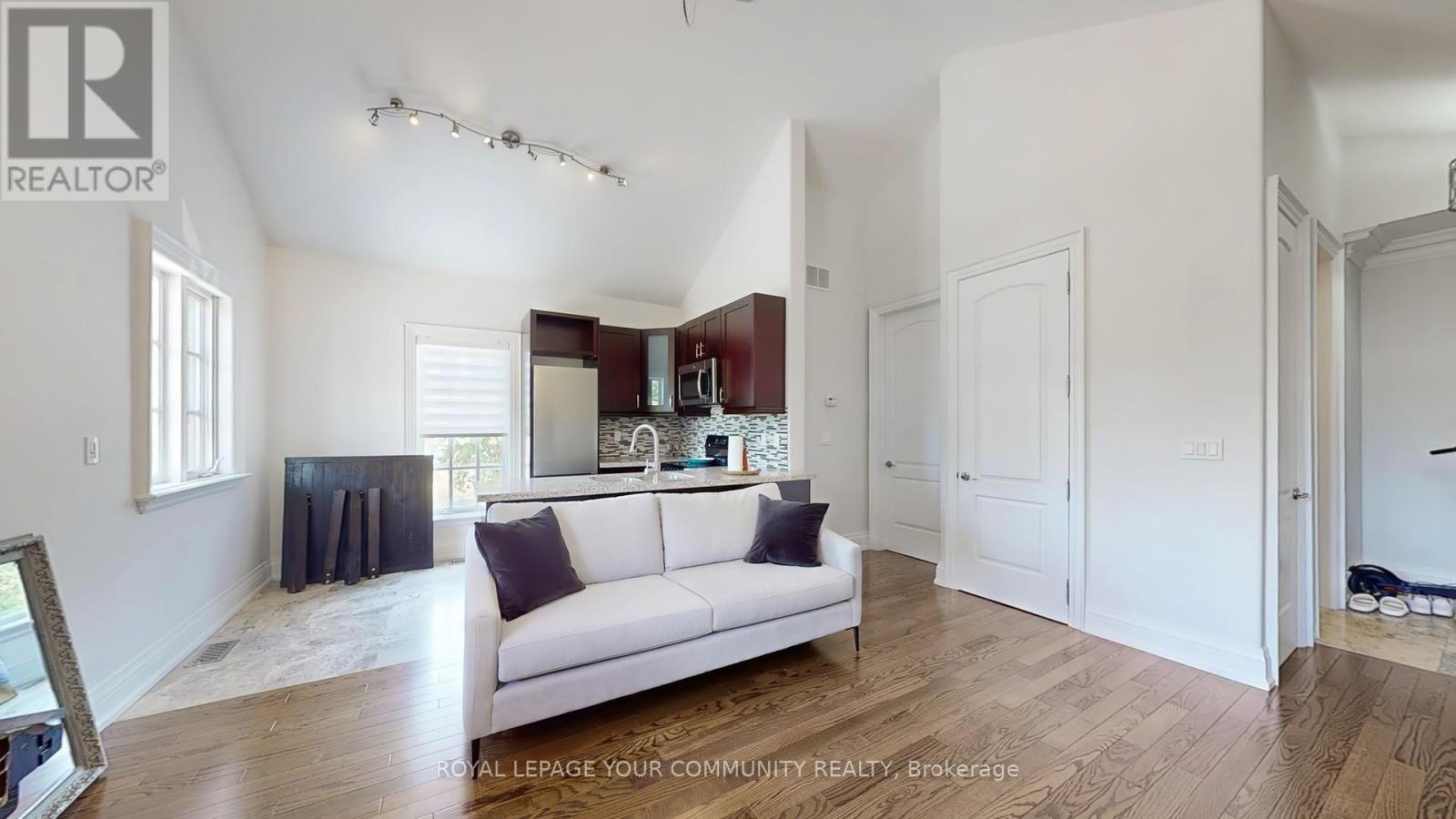 42 Somerville Street, Whitchurch-Stouffville, Ontario  L4A 1G6 - Photo 32 - N12437375