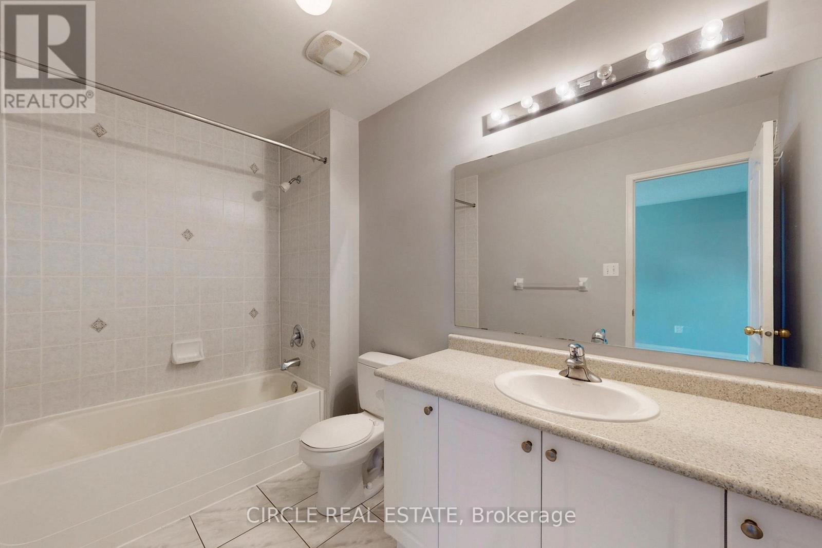 44 Conklin Drive, Brampton, Ontario  L7A 3P5 - Photo 36 - W12432639