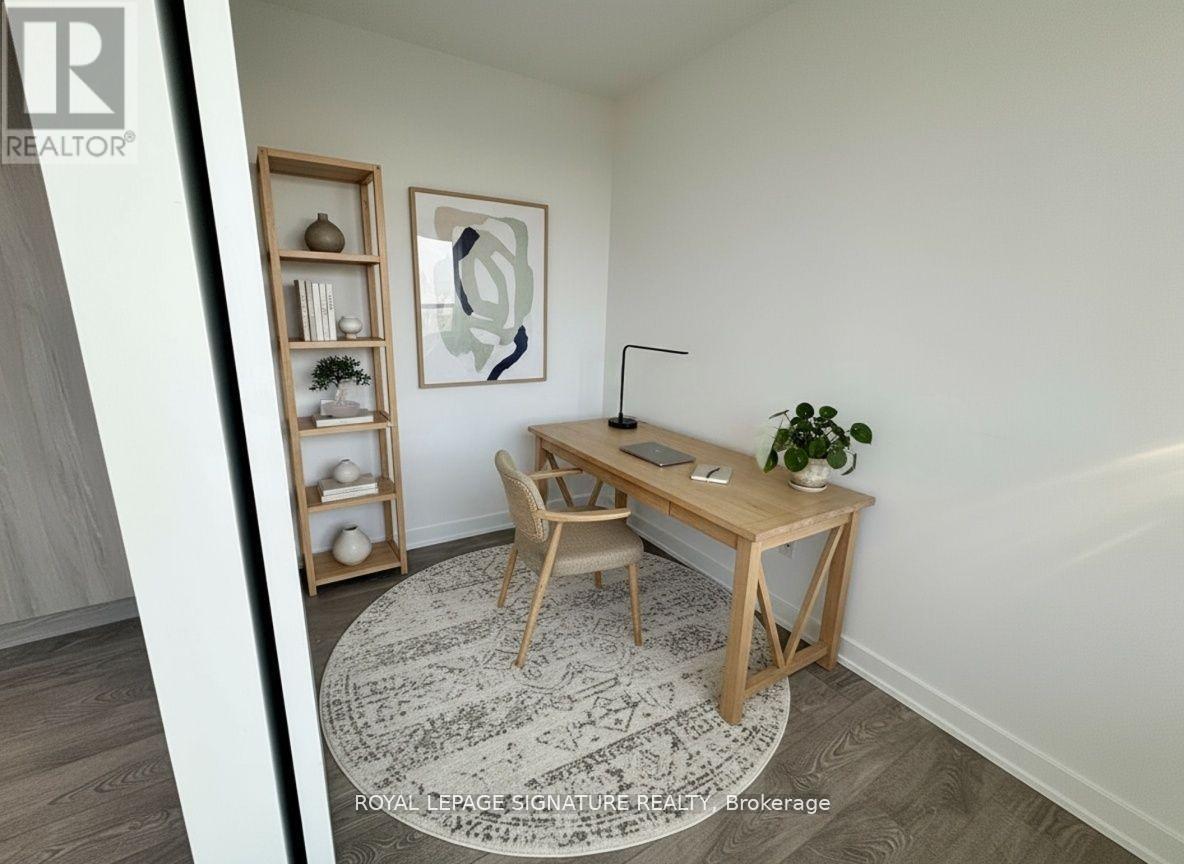 721 - 28 Ann Street, Mississauga, Ontario  L5G 0E1 - Photo 9 - W12504430