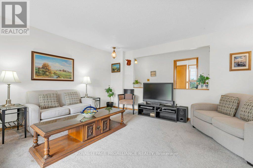 255 Huffman Road, Quinte West, Ontario  K0K 2C0 - Photo 6 - X12504888