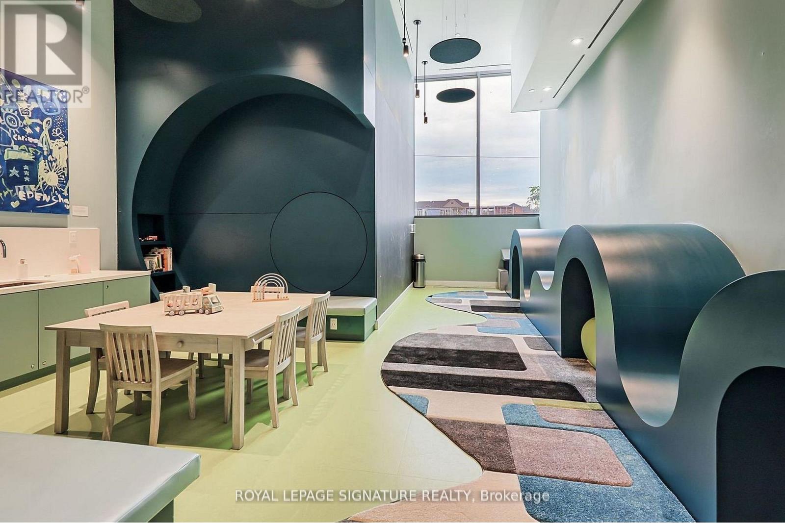 721 - 28 Ann Street, Mississauga, Ontario  L5G 0E1 - Photo 19 - W12504430