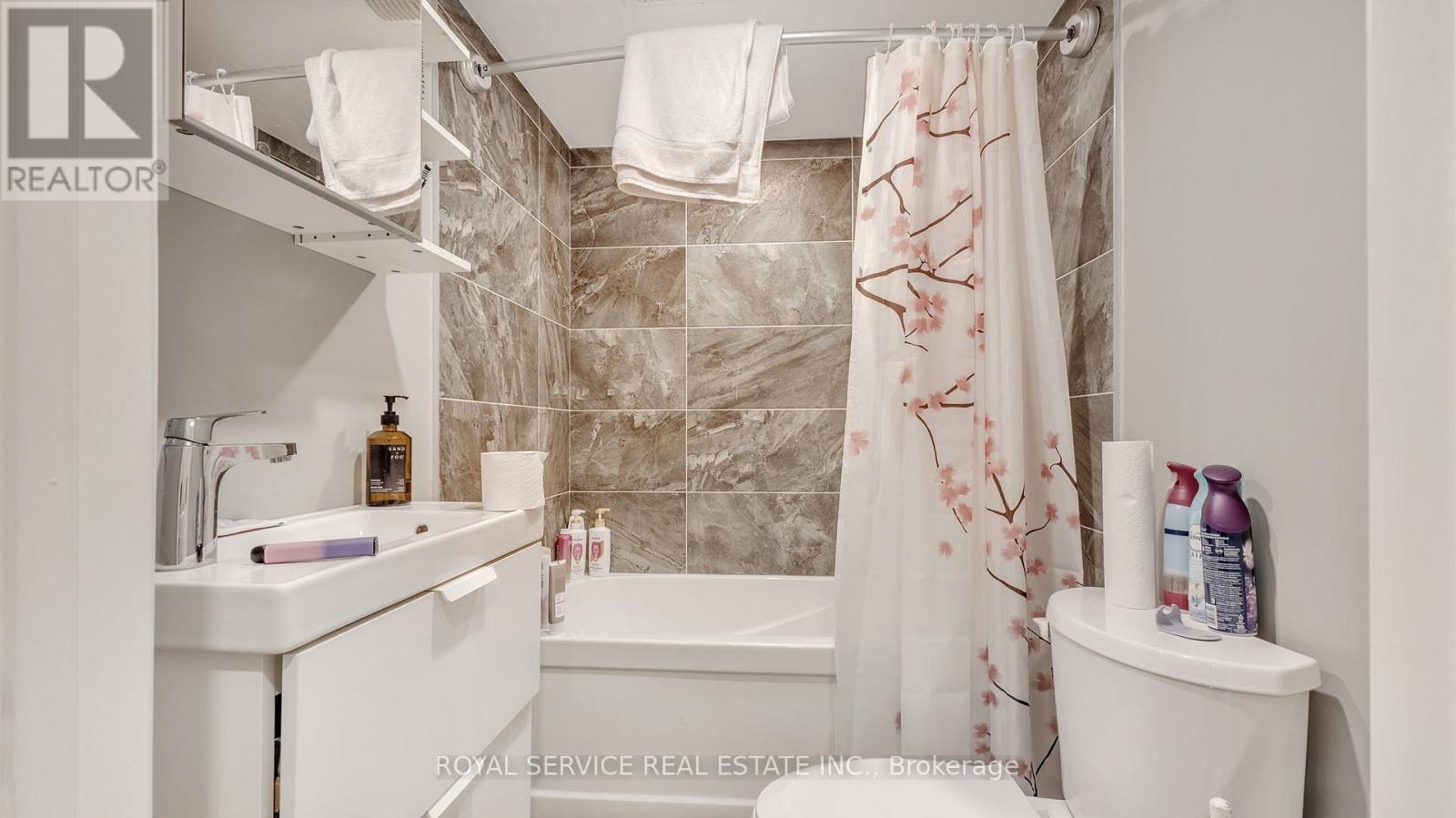 86 Park Road S, Oshawa, Ontario  L1J 4G9 - Photo 17 - E12152550