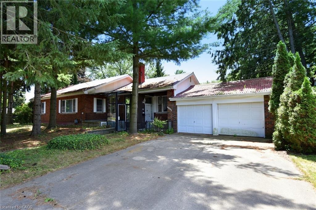 6692 Barker Street, Niagara Falls, Ontario  L2G 1Z2 - Photo 2 - 40756528