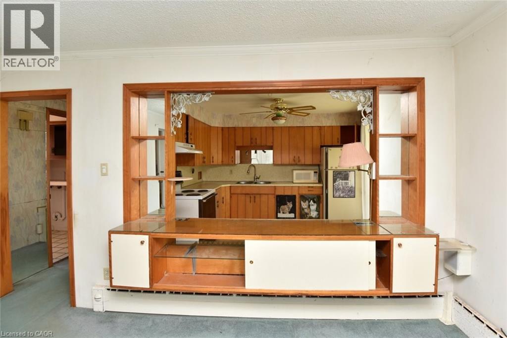 6692 Barker Street, Niagara Falls, Ontario  L2G 1Z2 - Photo 11 - 40756528