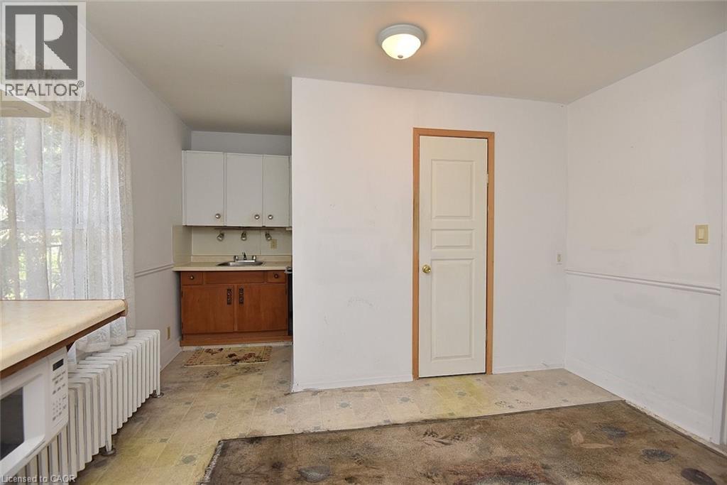 6692 Barker Street, Niagara Falls, Ontario  L2G 1Z2 - Photo 15 - 40756528