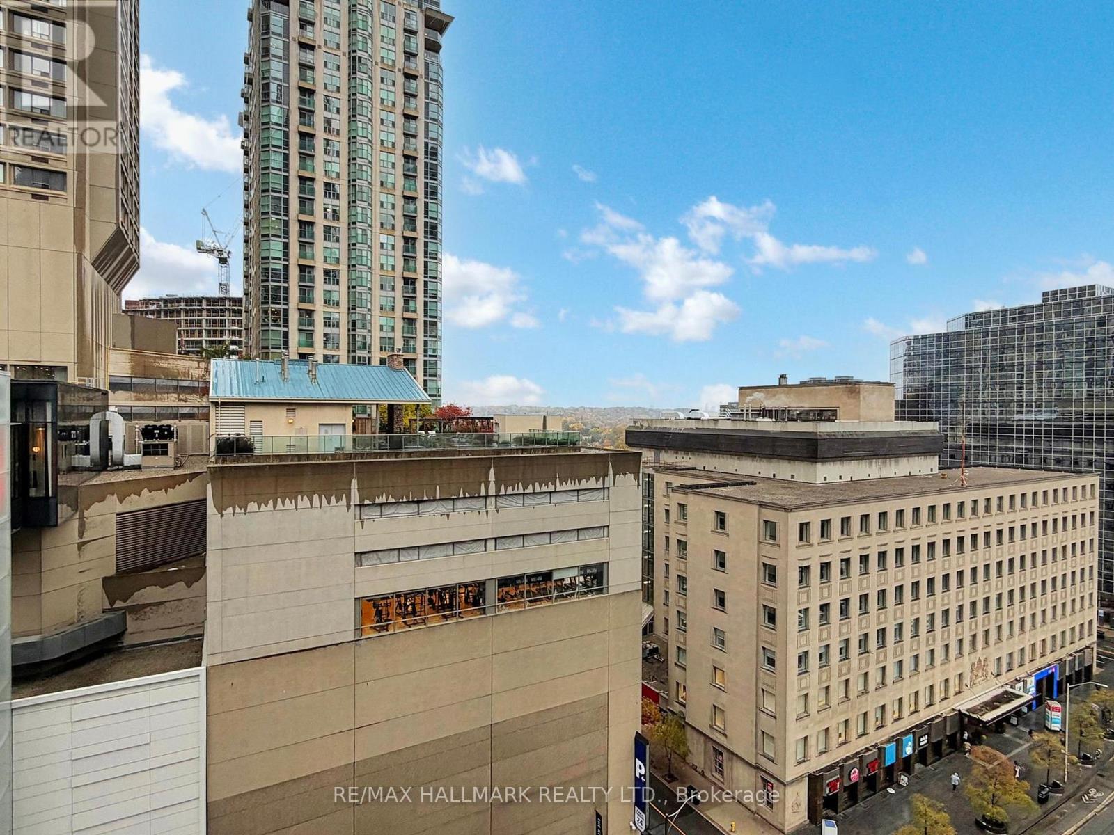 1403 - 85 Bloor Street E, Toronto, Ontario  M4W 3Y1 - Photo 24 - C12505012