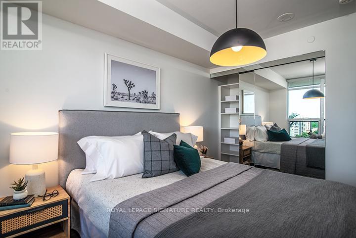 2501 - 18 Erskine Avenue, Toronto, Ontario  M4P 0C9 - Photo 3 - C12505044