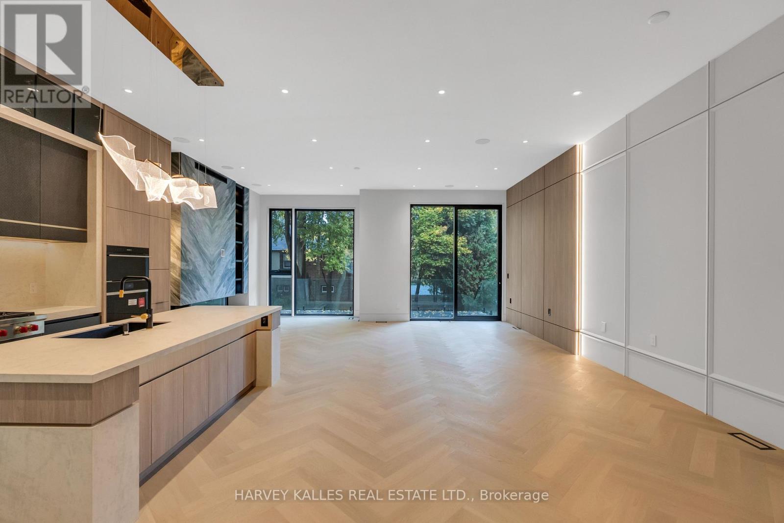 19 Ridley Boulevard, Toronto, Ontario  M5M 3L1 - Photo 13 - C12505046