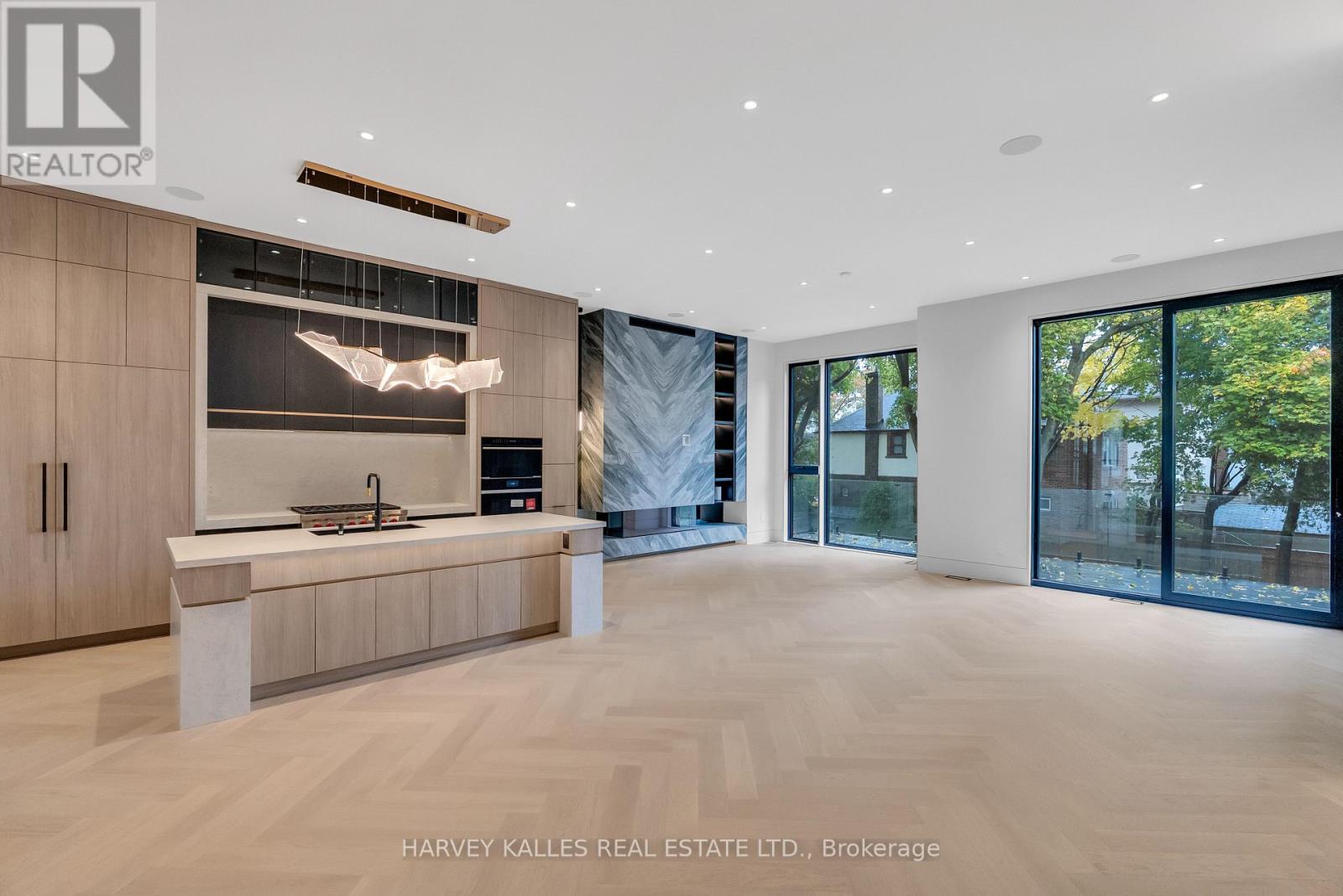 19 Ridley Boulevard, Toronto, Ontario  M5M 3L1 - Photo 15 - C12505046