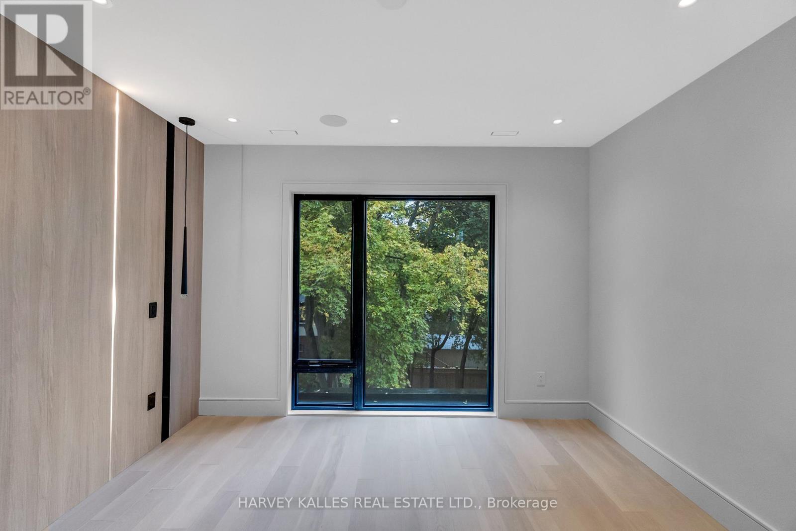 19 Ridley Boulevard, Toronto, Ontario  M5M 3L1 - Photo 30 - C12505046