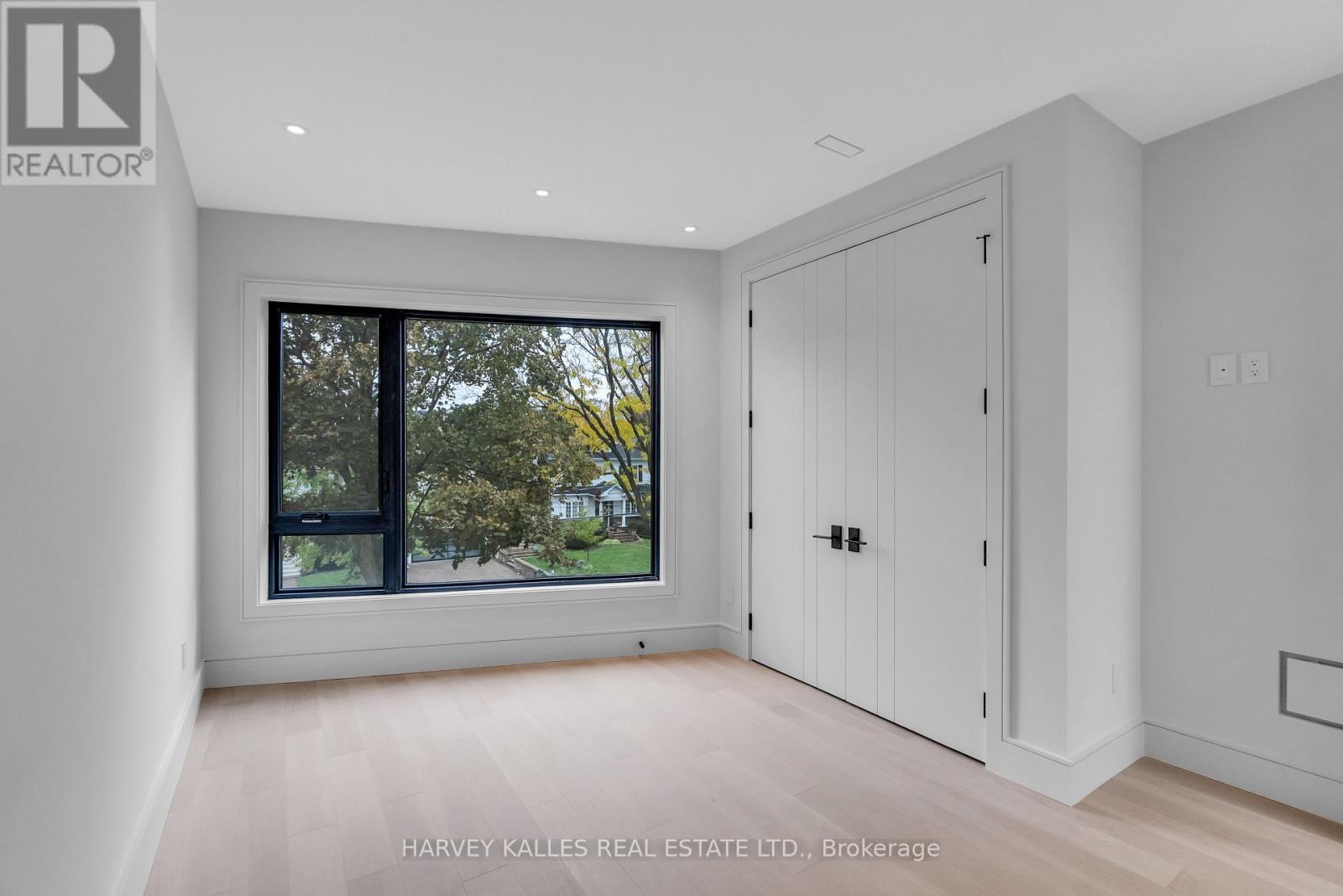 19 Ridley Boulevard, Toronto, Ontario  M5M 3L1 - Photo 35 - C12505046