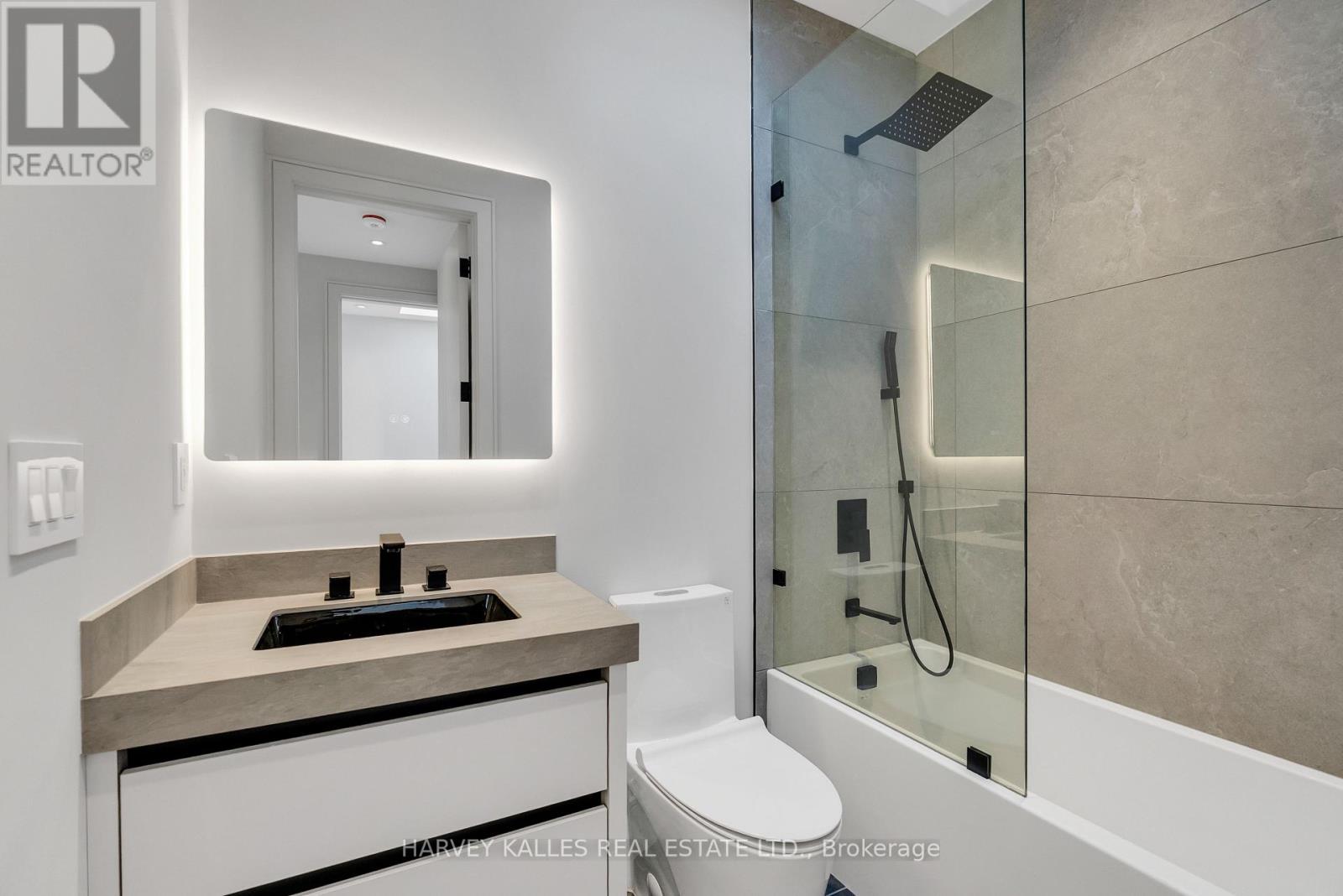 19 Ridley Boulevard, Toronto, Ontario  M5M 3L1 - Photo 38 - C12505046