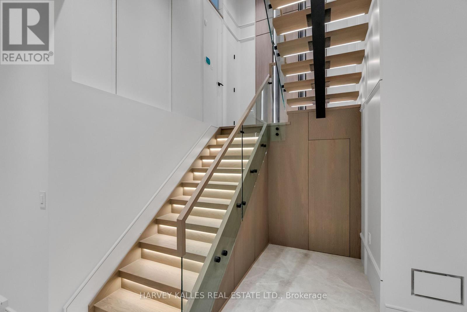 19 Ridley Boulevard, Toronto, Ontario  M5M 3L1 - Photo 39 - C12505046