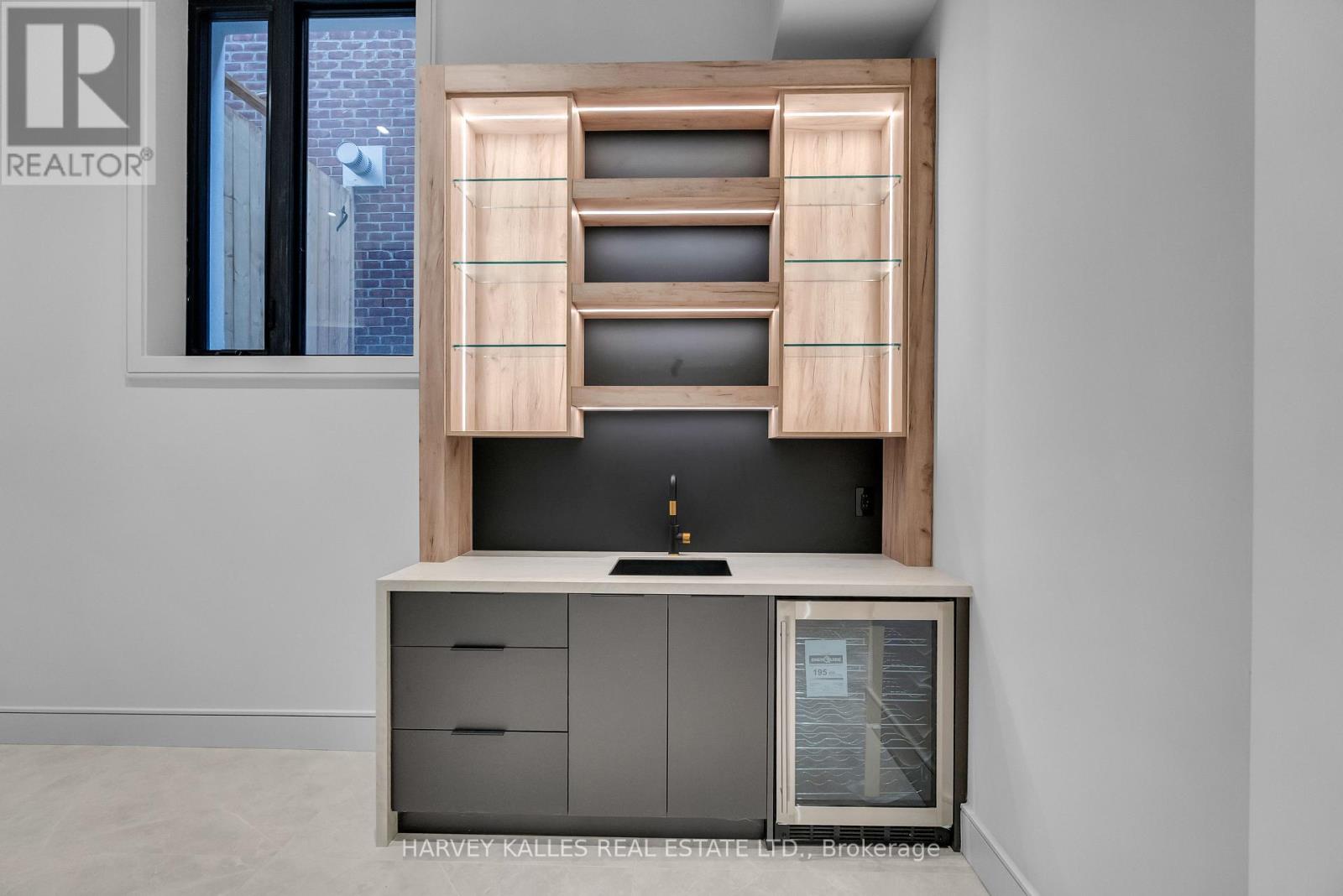 19 Ridley Boulevard, Toronto, Ontario  M5M 3L1 - Photo 40 - C12505046