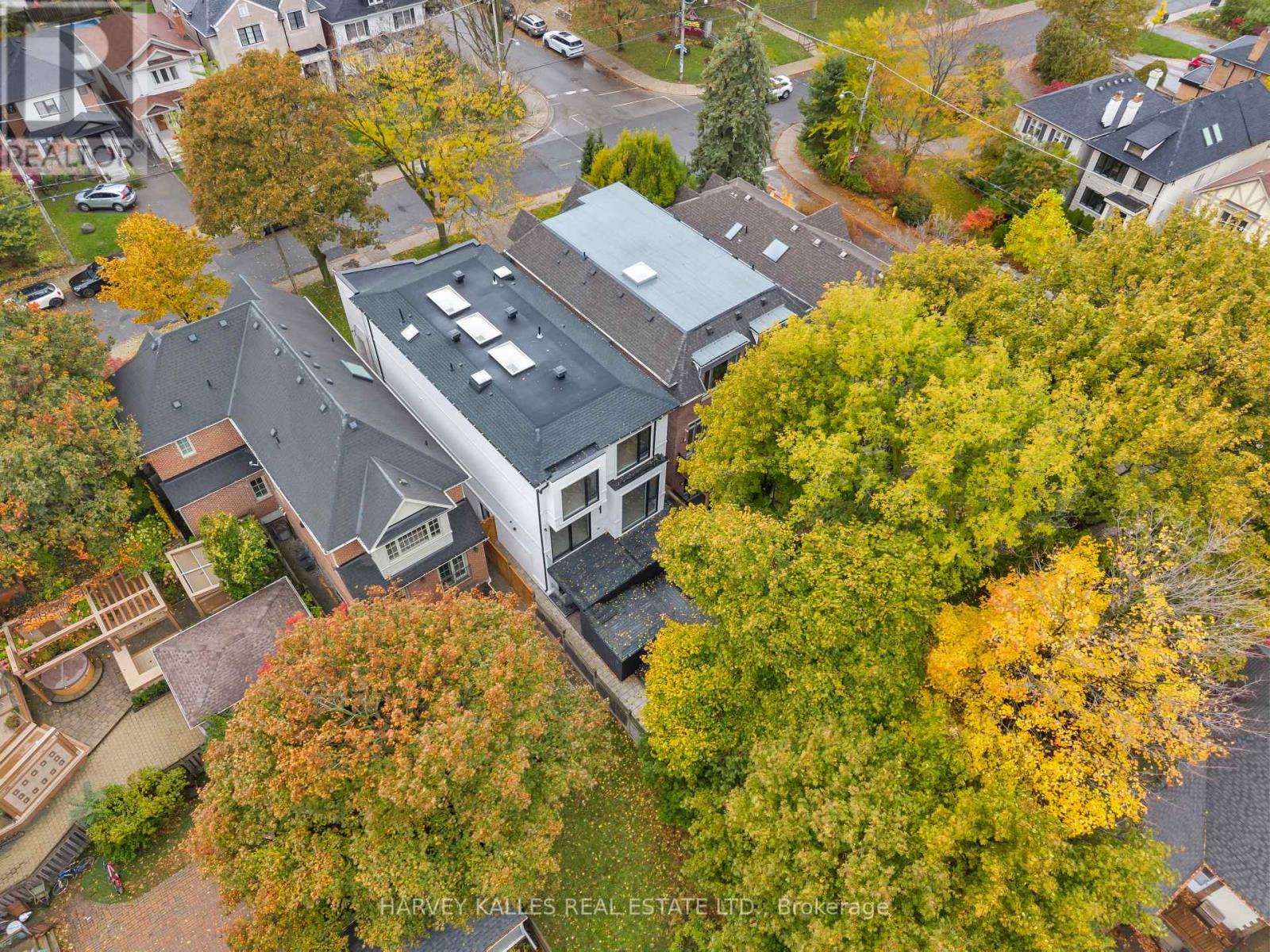 19 Ridley Boulevard, Toronto, Ontario  M5M 3L1 - Photo 49 - C12505046