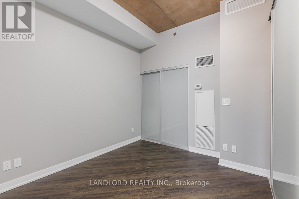 606 - 8 Gladstone Avenue, Toronto, Ontario  M6J 0B3 - Photo 11 - C12505074