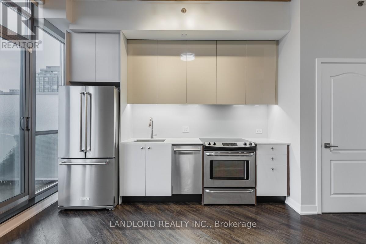 606 - 8 Gladstone Avenue, Toronto, Ontario  M6J 0B3 - Photo 5 - C12505074