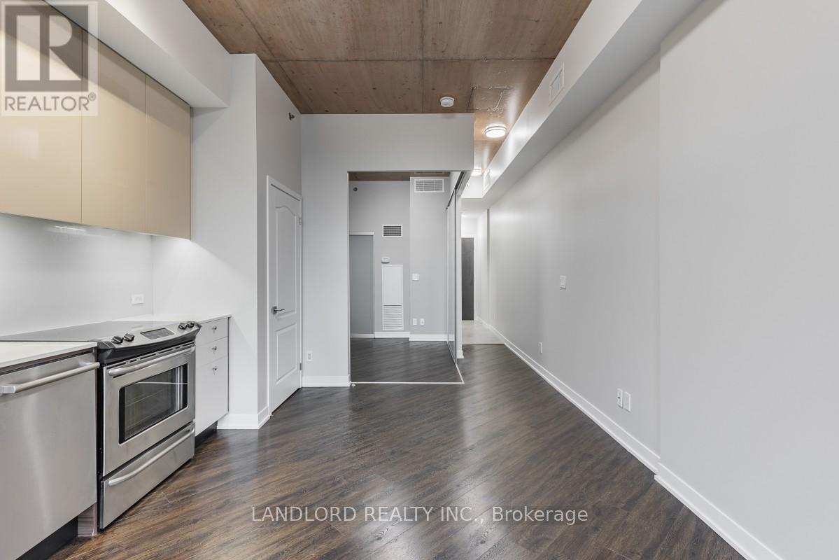 606 - 8 Gladstone Avenue, Toronto, Ontario  M6J 0B3 - Photo 9 - C12505074