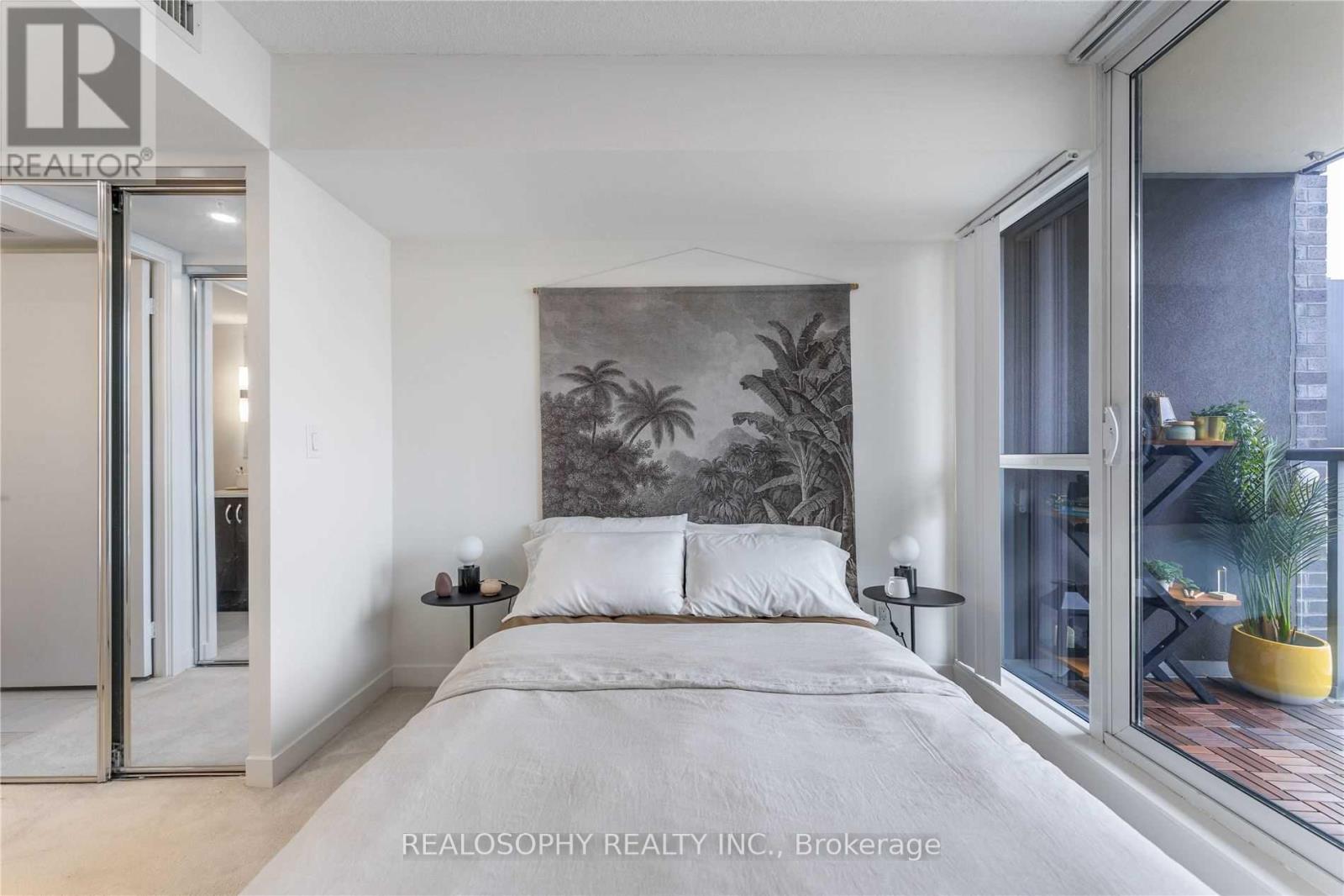 516 - 320 Richmond St E Street, Toronto, Ontario  M5A 4S7 - Photo 16 - C12505082