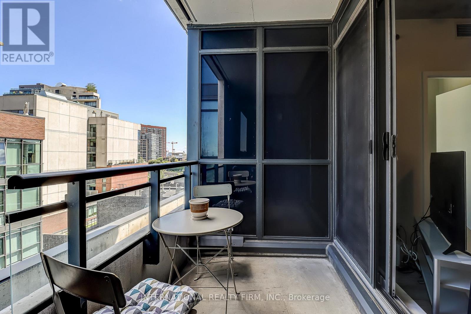 604 - 20 Minowan Miikan Lane, Toronto, Ontario  M6J 0E5 - Photo 12 - C12505094