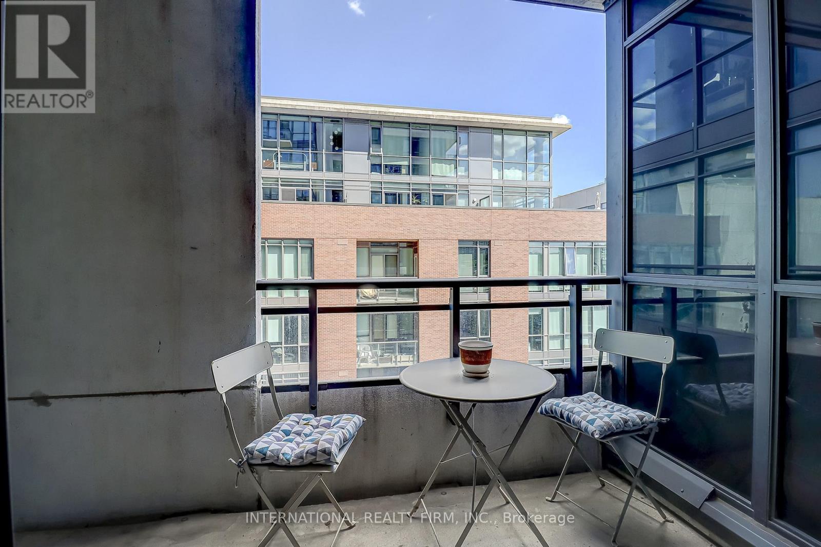 604 - 20 Minowan Miikan Lane, Toronto, Ontario  M6J 0E5 - Photo 13 - C12505094