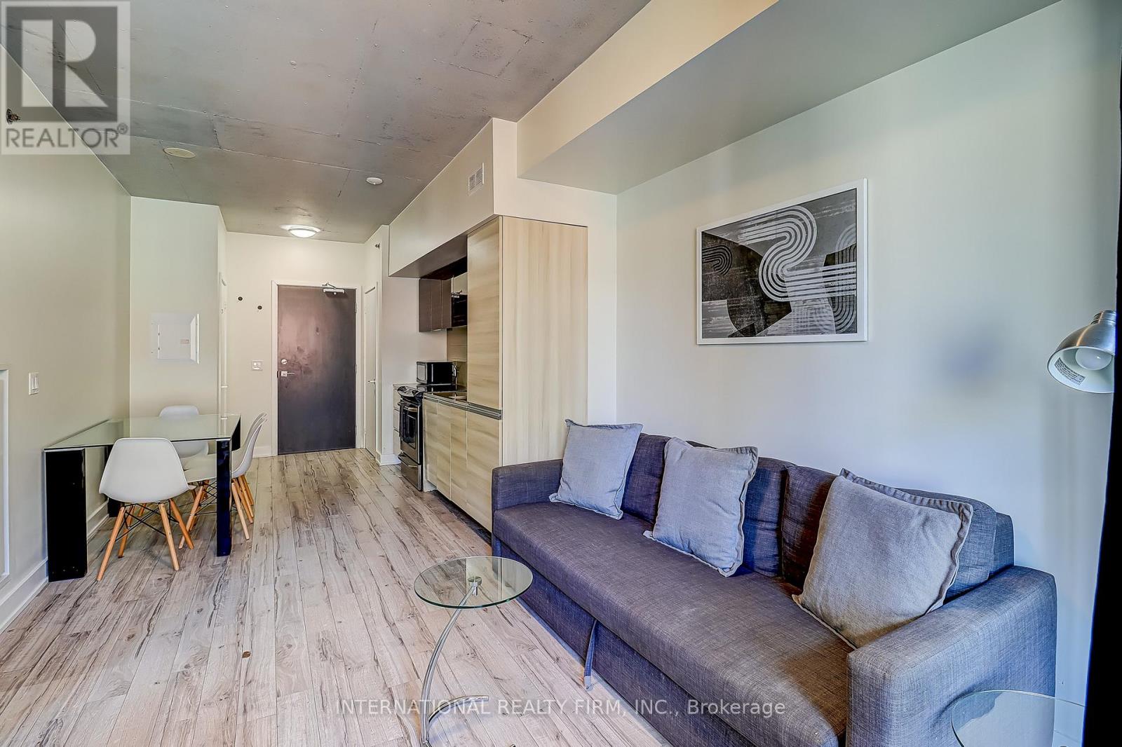 604 - 20 Minowan Miikan Lane, Toronto, Ontario  M6J 0E5 - Photo 9 - C12505094