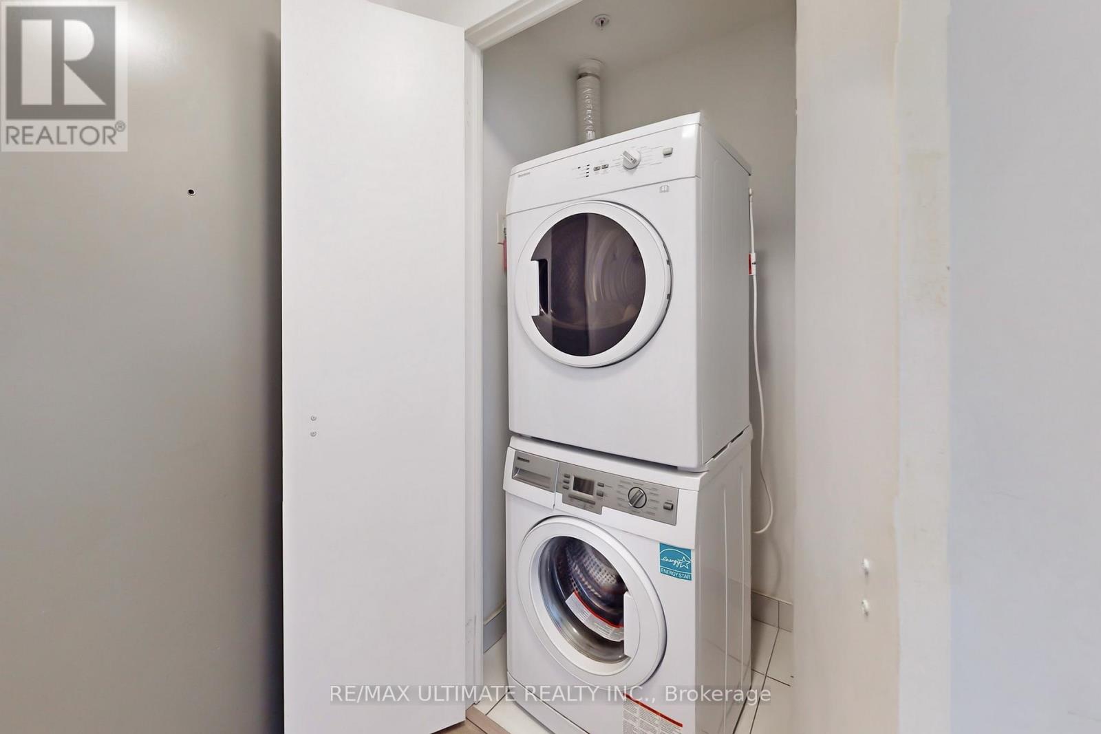 3207 - 30 Nelson Street, Toronto, Ontario  M5V 0H5 - Photo 32 - C12505114