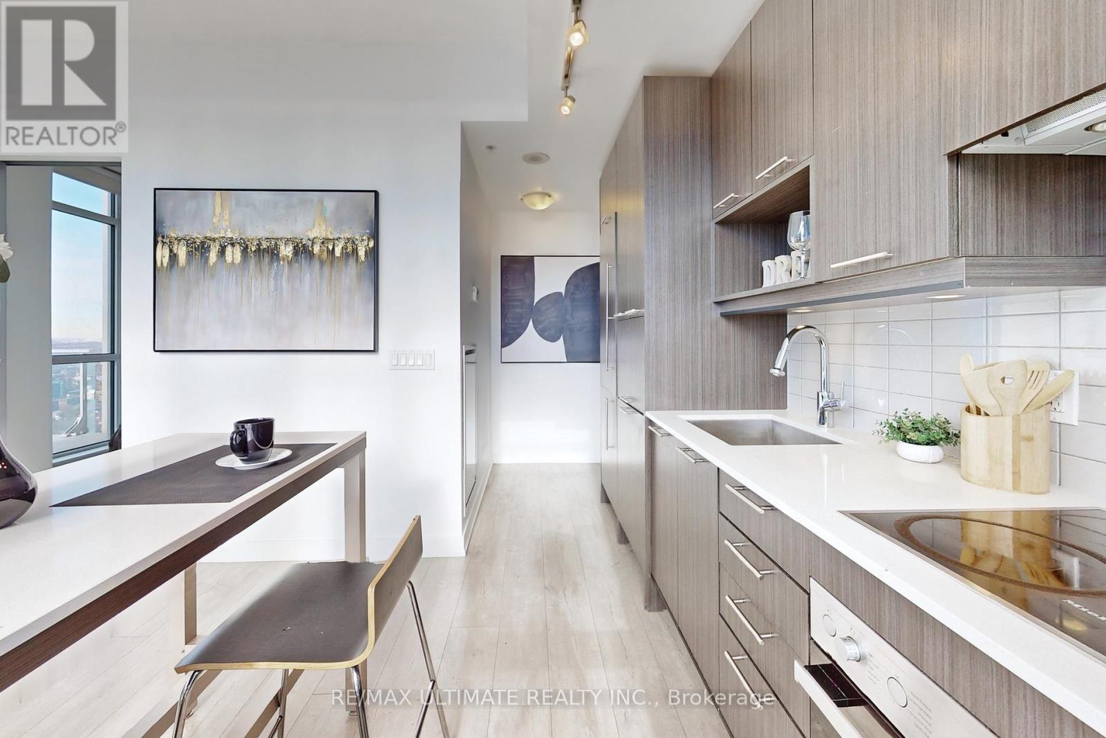 3207 - 30 Nelson Street, Toronto, Ontario  M5V 0H5 - Photo 7 - C12505114