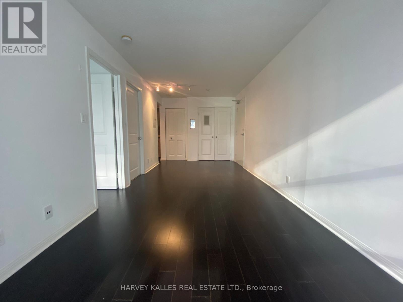 607 - 11 St Joseph Street, Toronto, Ontario  M4Y 3G4 - Photo 3 - C12505146