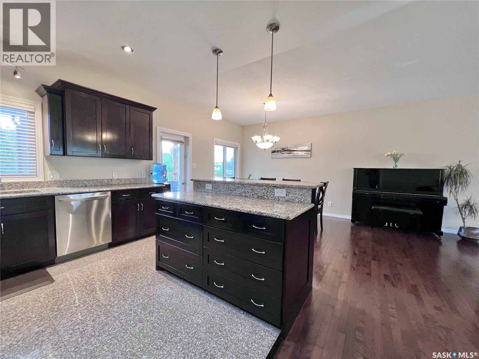 104 4th Street E, Milden, Saskatchewan  S0L 2L0 - Photo 10 - SK022302